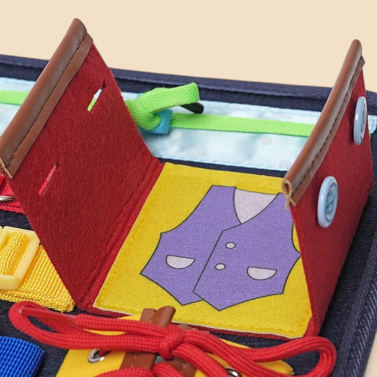 Montessori Activity Busy Board L'atelier Montessori
