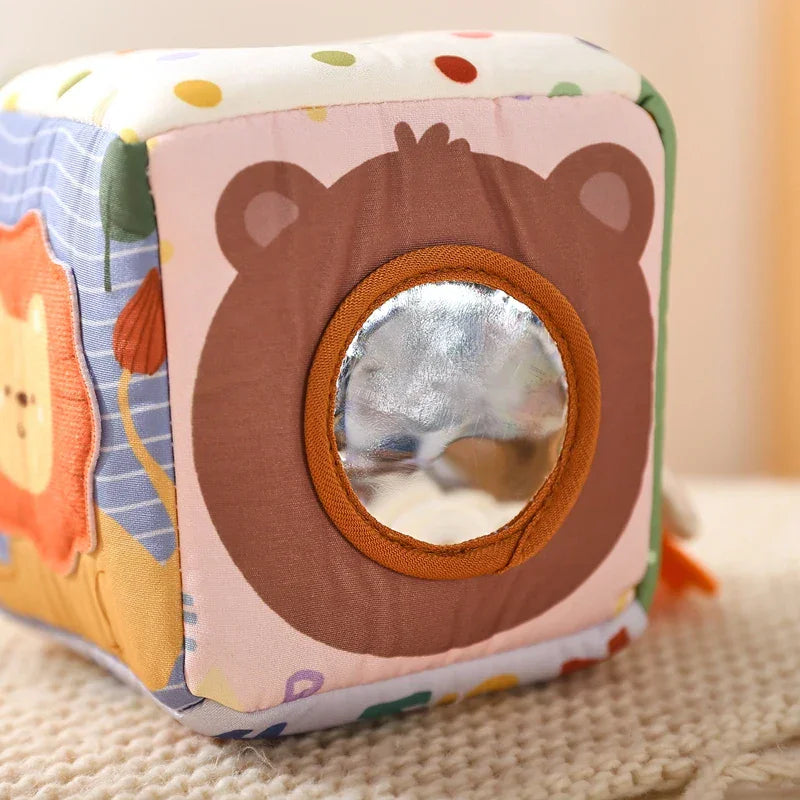 Montessori Activity Cube with Sensory Elements L'atelier Montessori