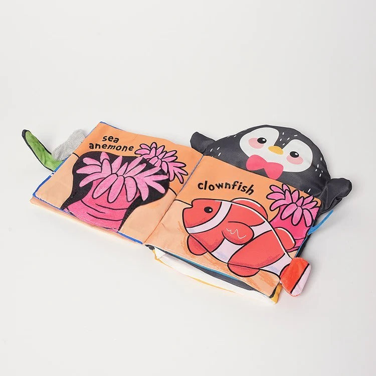 Montessori Baby Fabric Book L'atelier Montessori
