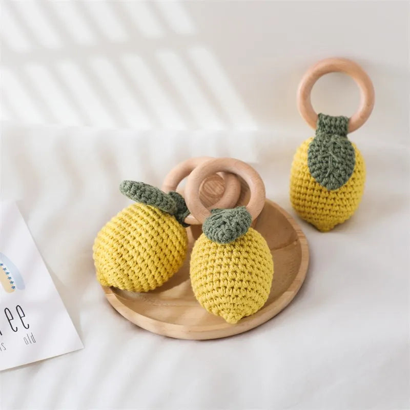 Montessori Baby Rattle L'atelier Montessori