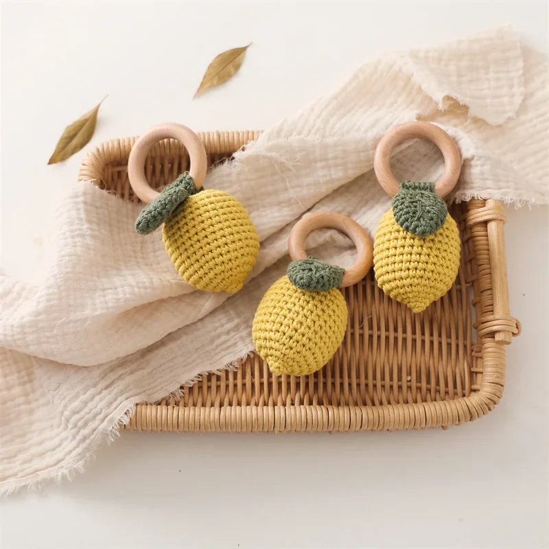 Montessori Baby Rattle L'atelier Montessori