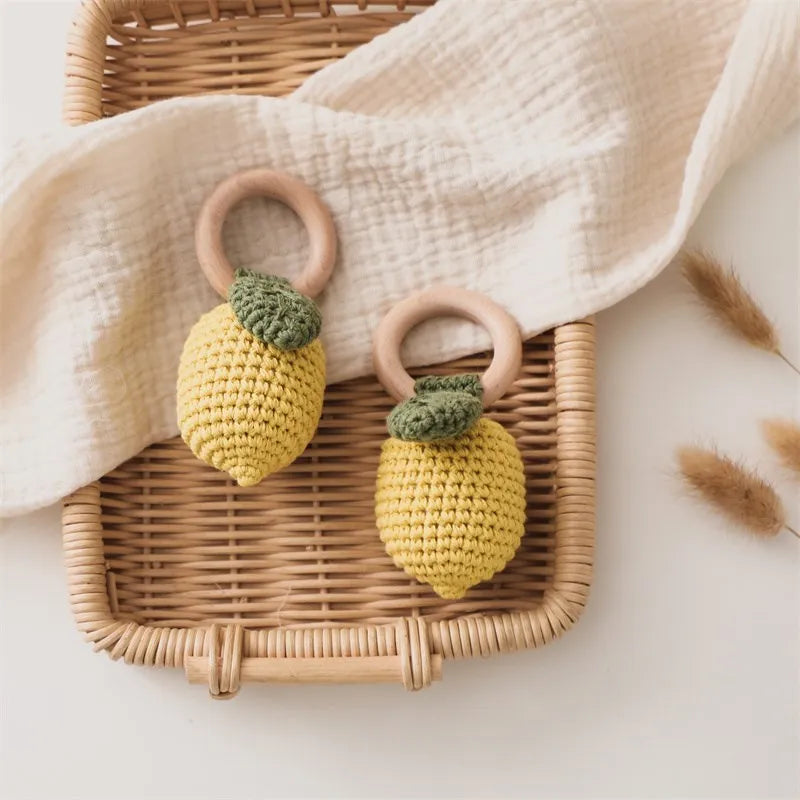 Montessori Baby Rattle L'atelier Montessori