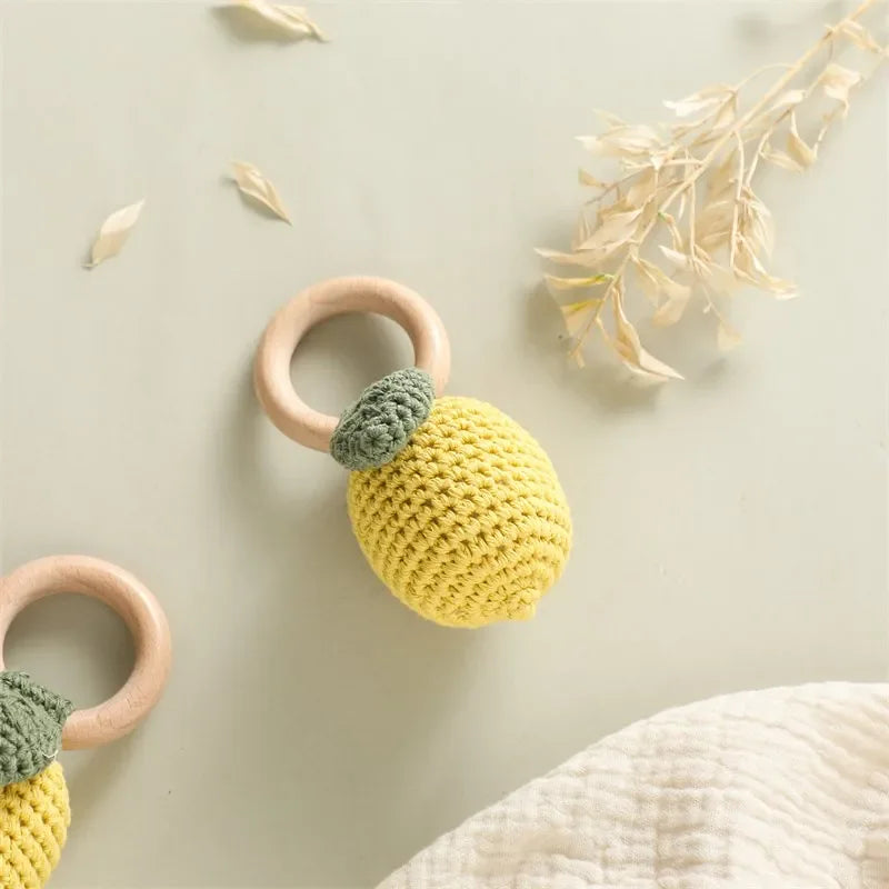 Montessori Baby Rattle L'atelier Montessori