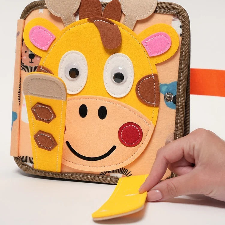 Montessori Giraffe Book L'atelier Montessori