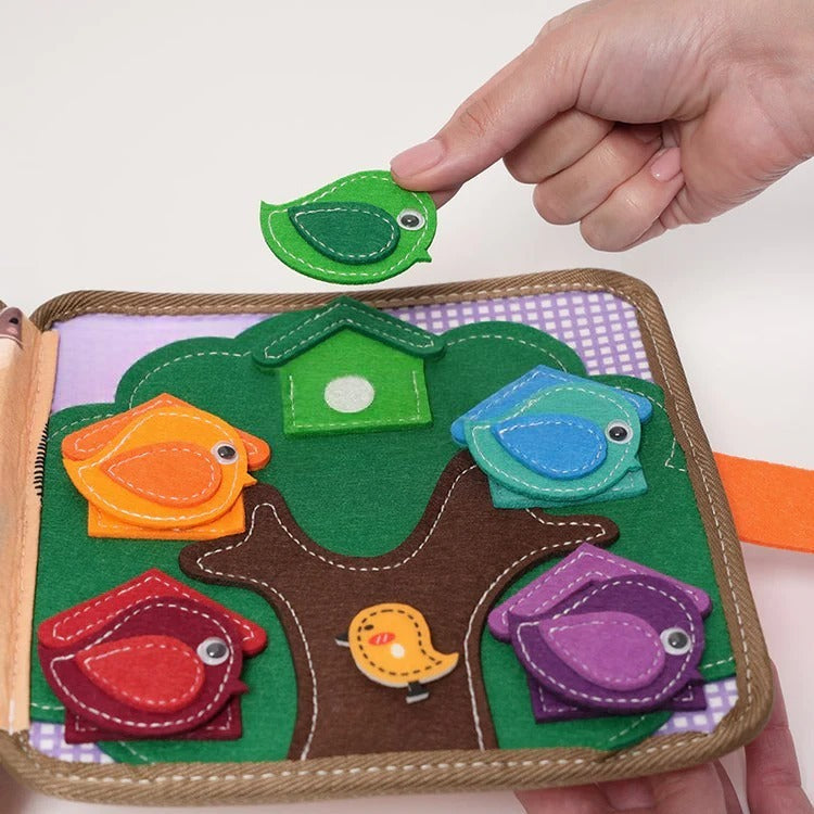 Montessori Giraffe Book L'atelier Montessori