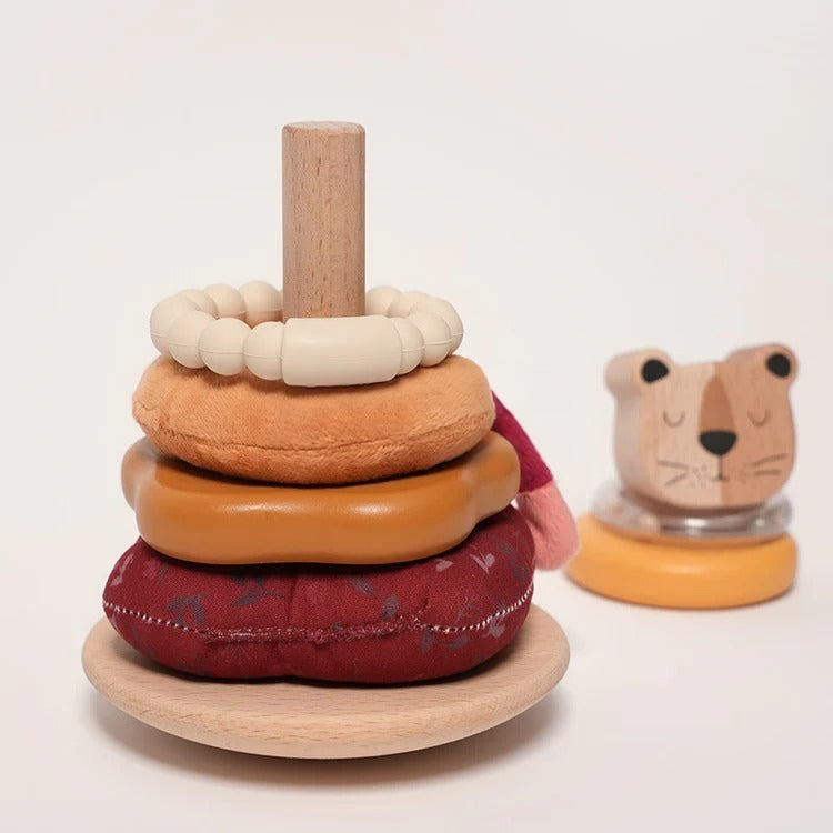 Montessori Little Lion Stacker L'atelier Montessori