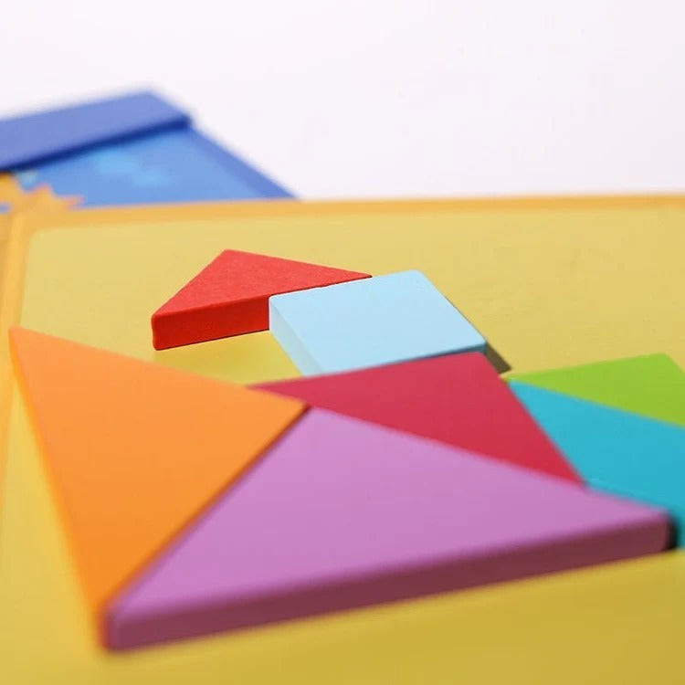 Montessori Magnetic Tangram Book L'atelier Montessori