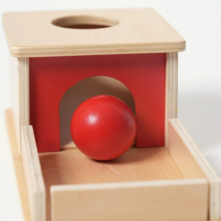 Montessori Object Permanence Box L'atelier Montessori