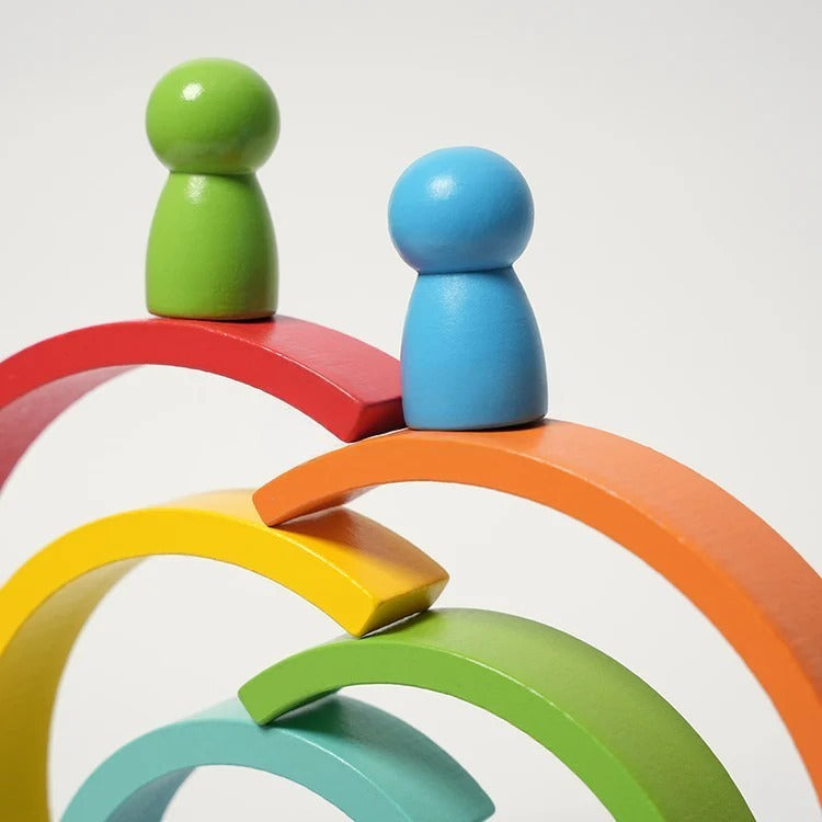 Montessori Rainbow and Little People L'atelier Montessori