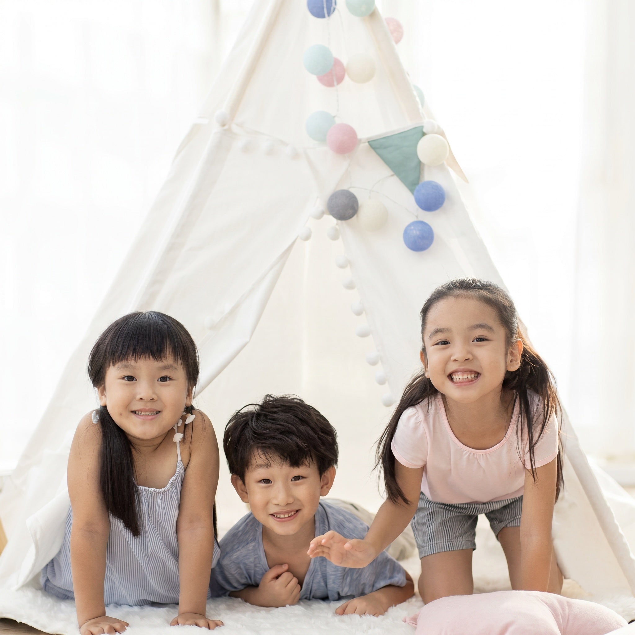 Montessori Teepee Tent L'atelier Montessori