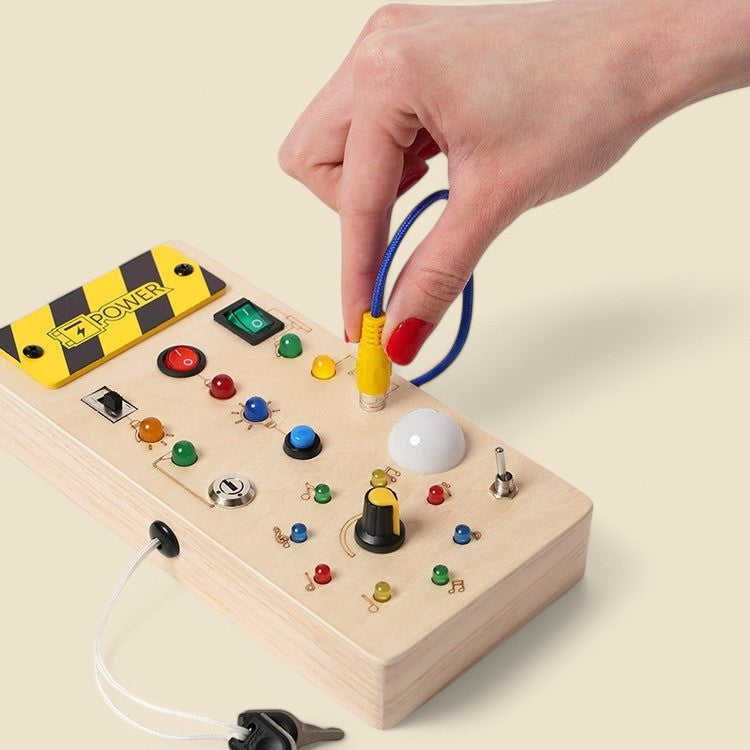 Montessori Toggle & Switch Busy Board L'atelier Montessori