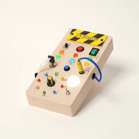 Montessori Toggle & Switch Busy Board L'atelier Montessori