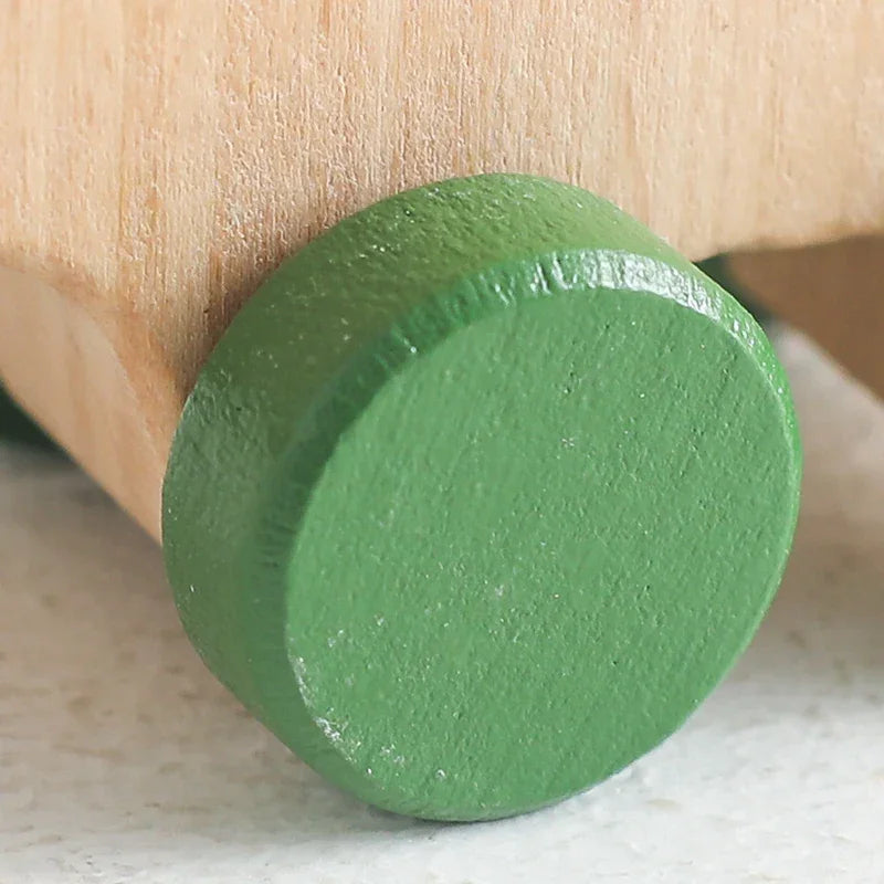 Montessori Wheeled Toy L'atelier Montessori