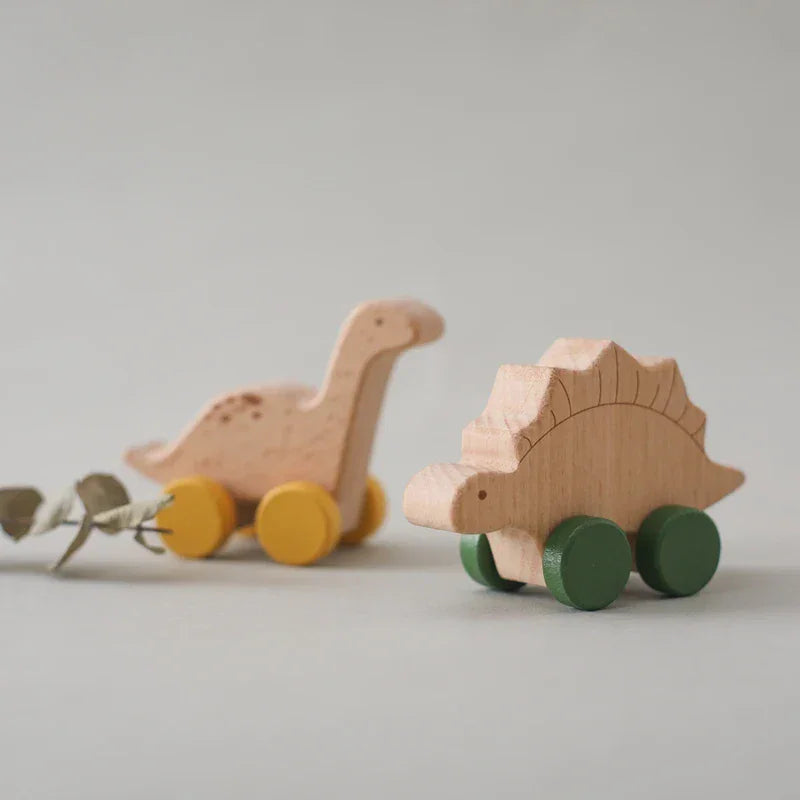 Montessori Wheeled Toy L'atelier Montessori