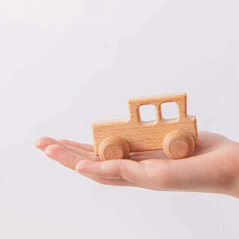 Montessori Wheeled Toy L'atelier Montessori