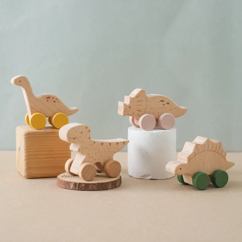 Montessori Wheeled Toy L'atelier Montessori