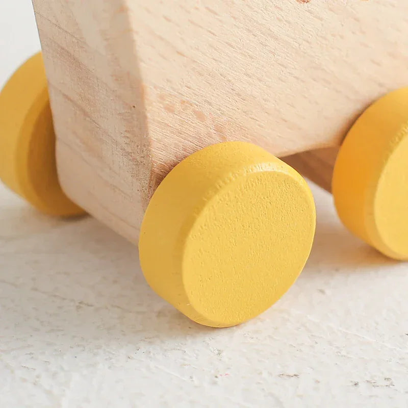 Montessori Wheeled Toy L'atelier Montessori