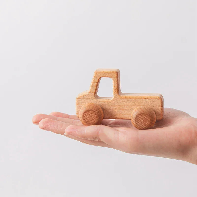 Montessori Wheeled Toy L'atelier Montessori