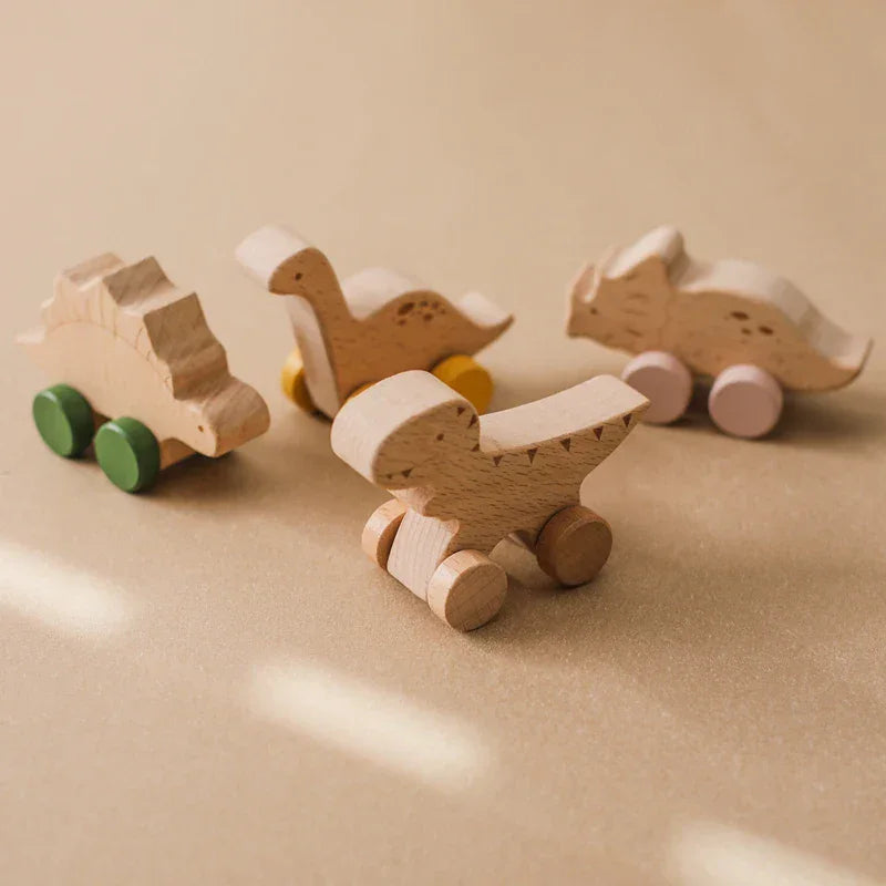 Montessori Wheeled Toy L'atelier Montessori