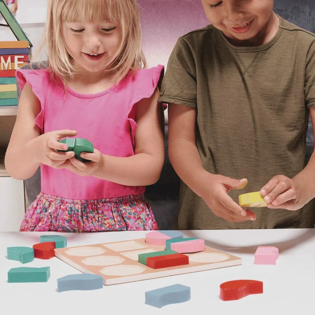 Montessori Wooden Shape Matching Busy Board L'atelier Montessori